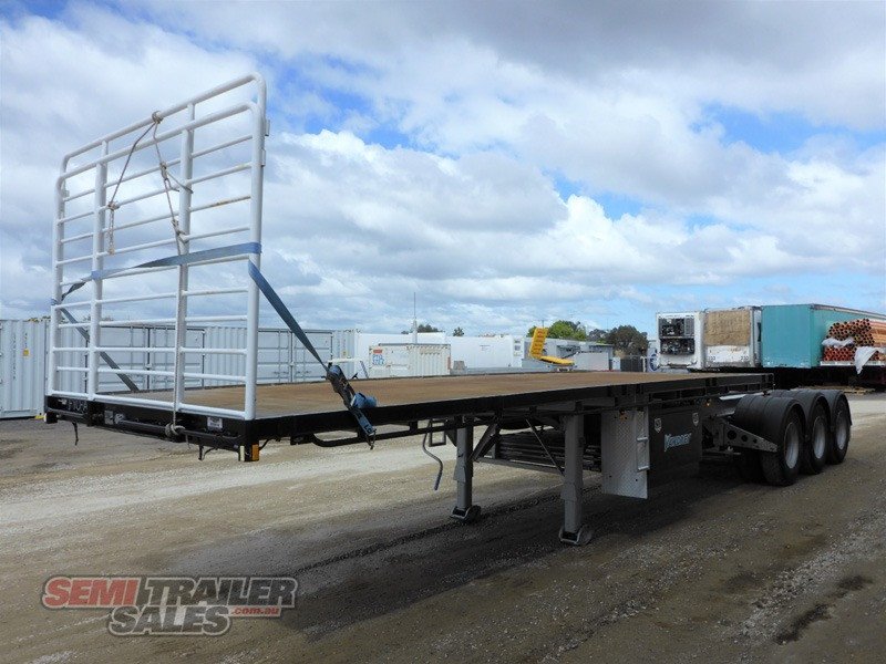 VAWDREY FLAT TOP TRAILER