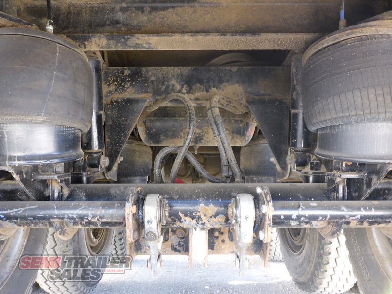 MAXITRANS REFRIGERATED TRAILER