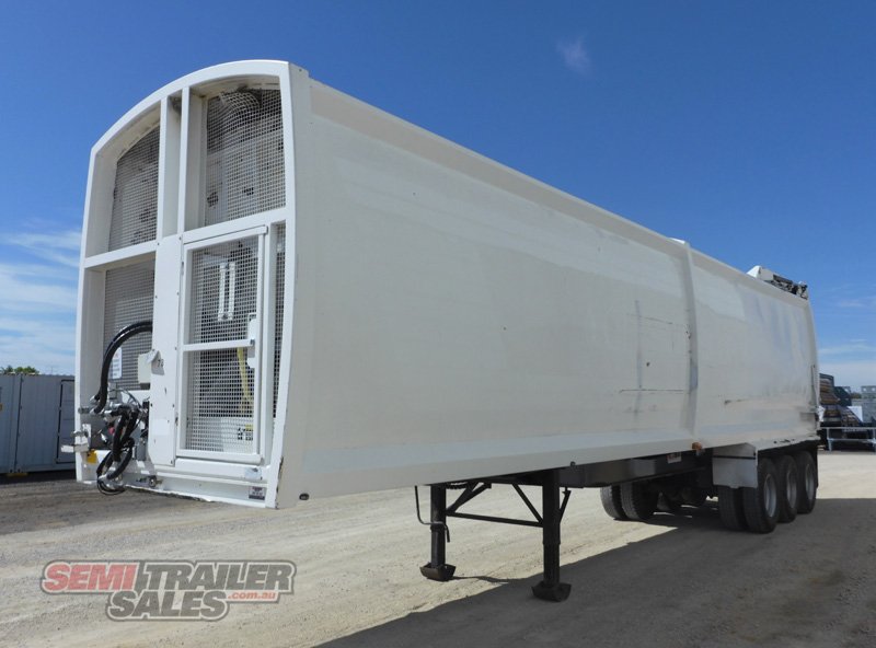 MAXITRANS REFRIGERATED TRAILER
