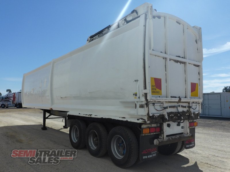 MAXITRANS REFRIGERATED TRAILER