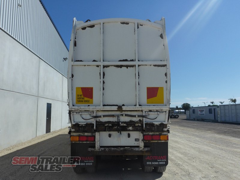 MAXITRANS REFRIGERATED TRAILER