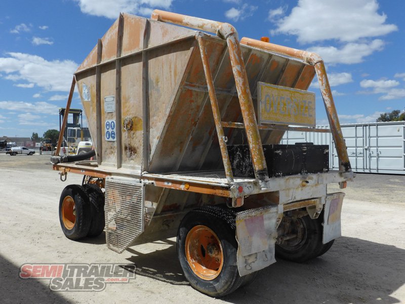 CUSTOM TRAILER