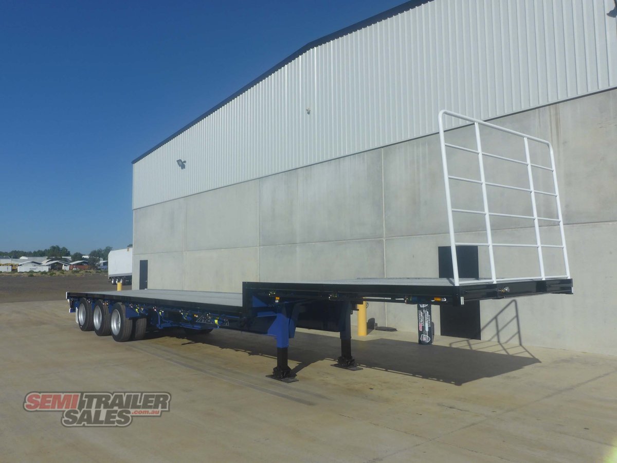 MAXITRANS DROP DECK TRAILER