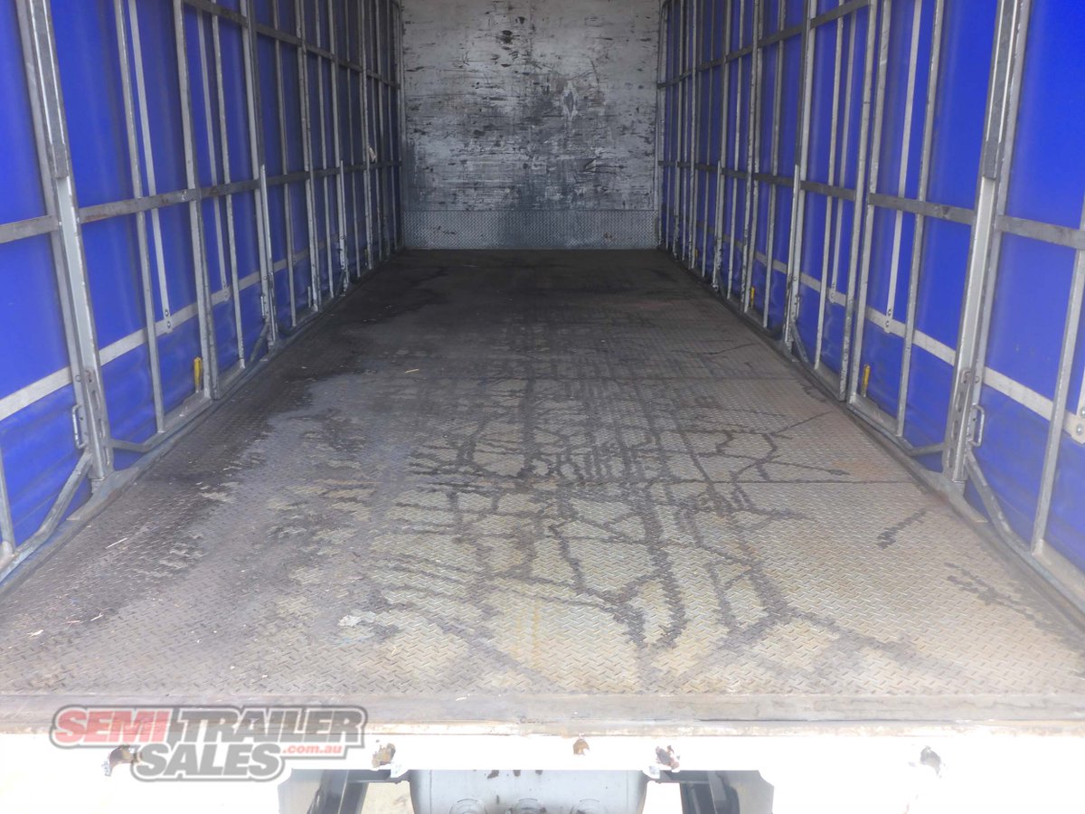 KRUEGER CURTAINSIDER TRAILER