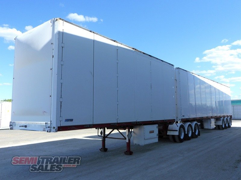 BARKER PANTECH TRAILER