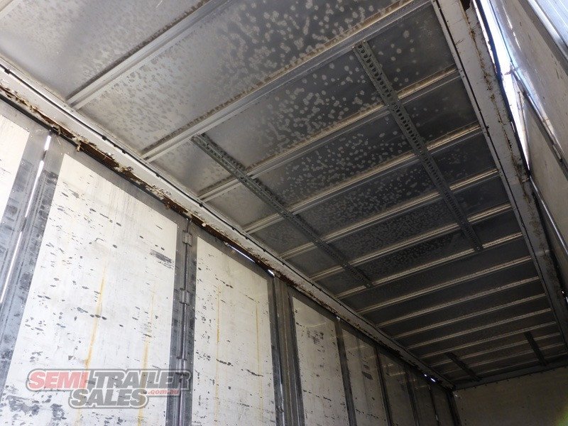 BARKER PANTECH TRAILER