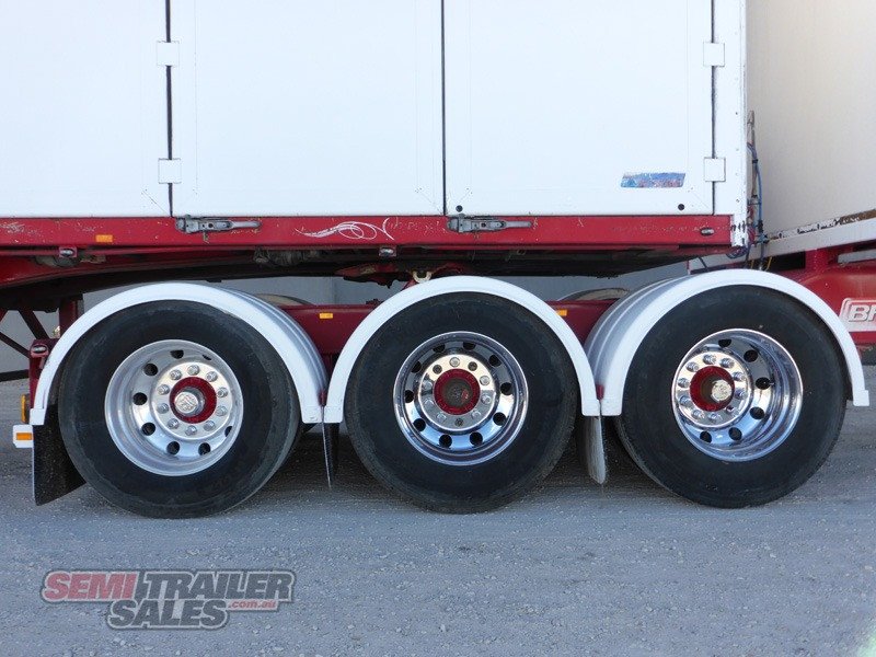 BARKER PANTECH TRAILER