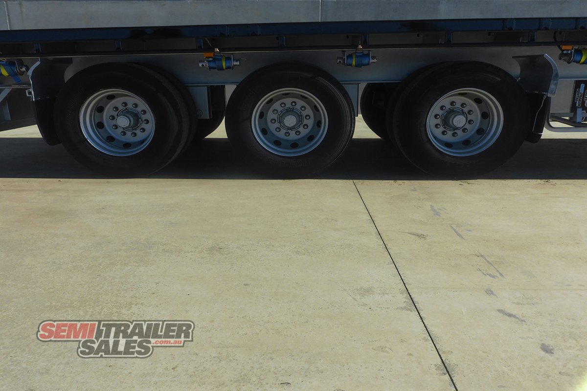 2003 MAXITRANS FLAT DECK TRAILER 22 PALLET FLAT TOP