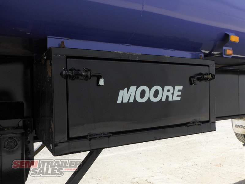 MOORE TIPPER TRAILER