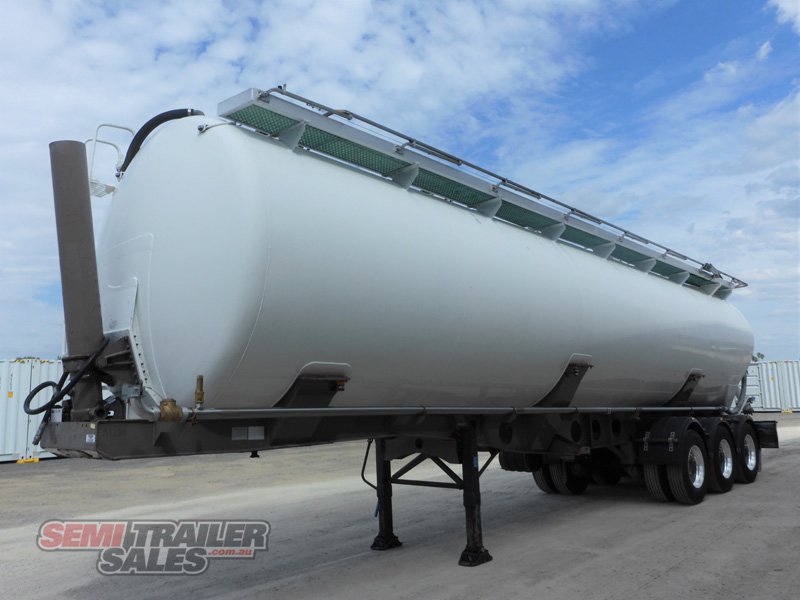 CUSTOM TRAILER