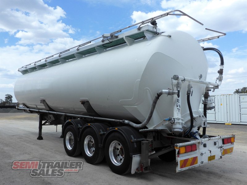 CUSTOM TRAILER