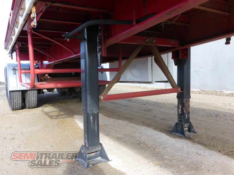 1983 FRUEHAUF 10 PALLET FLAT TOP A TRAILER
