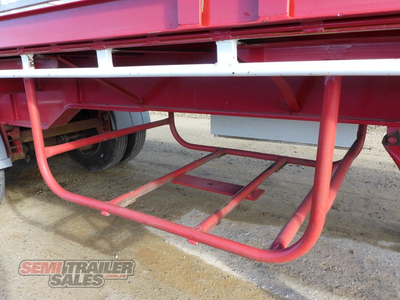 1983 FRUEHAUF 10 PALLET FLAT TOP A TRAILER