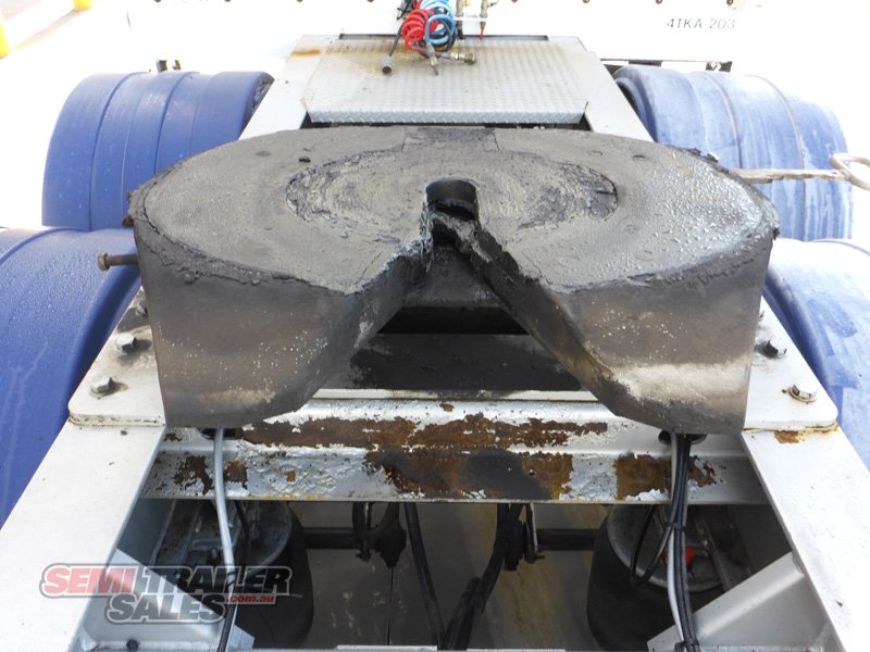 KRUEGER DROP DECK TRAILER