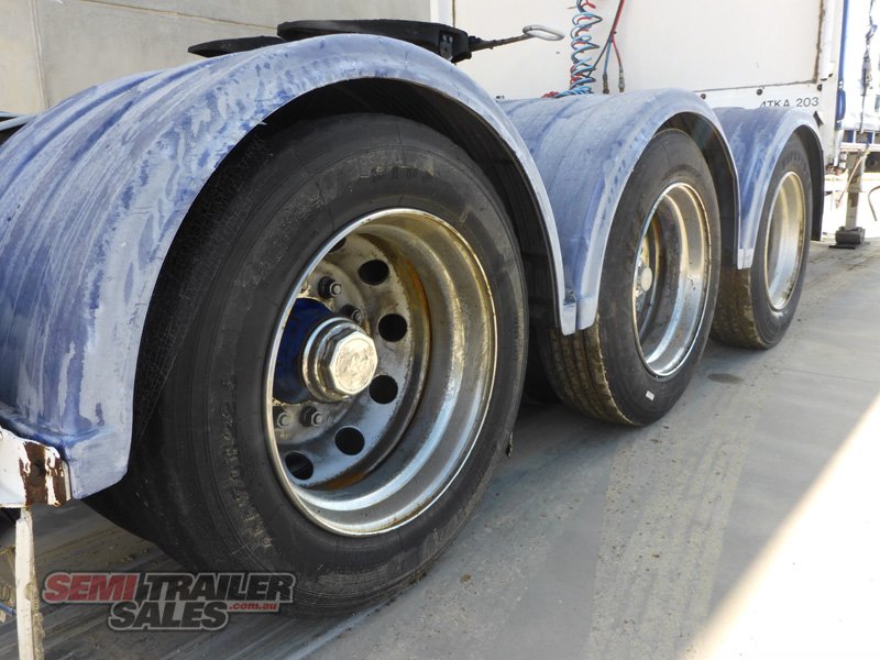 KRUEGER DROP DECK TRAILER