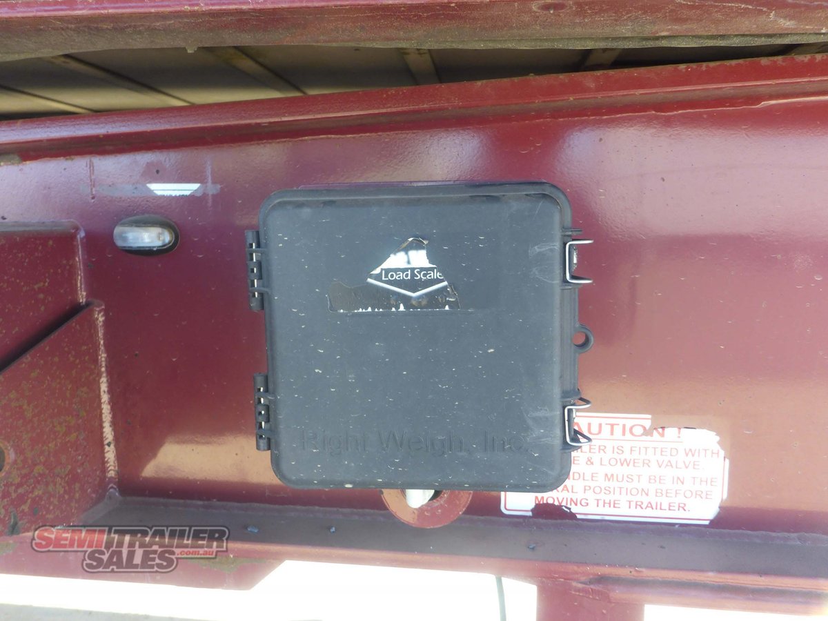 VAWDREY REFRIGERATED TRAILER