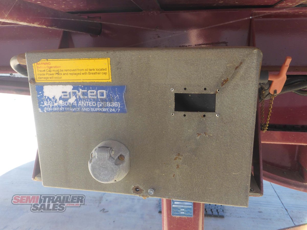 VAWDREY REFRIGERATED TRAILER