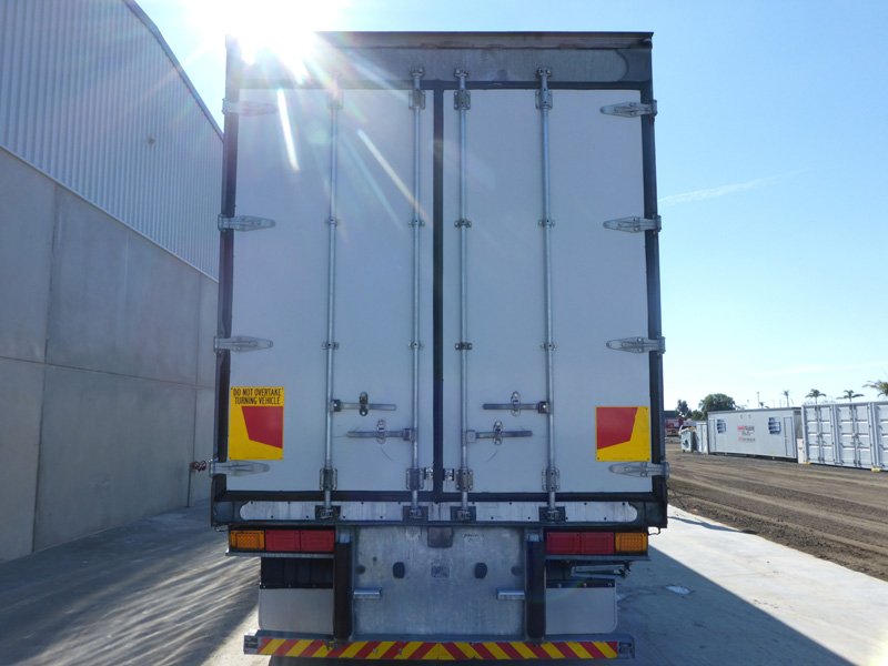 VAWDREY REFRIGERATED TRAILER