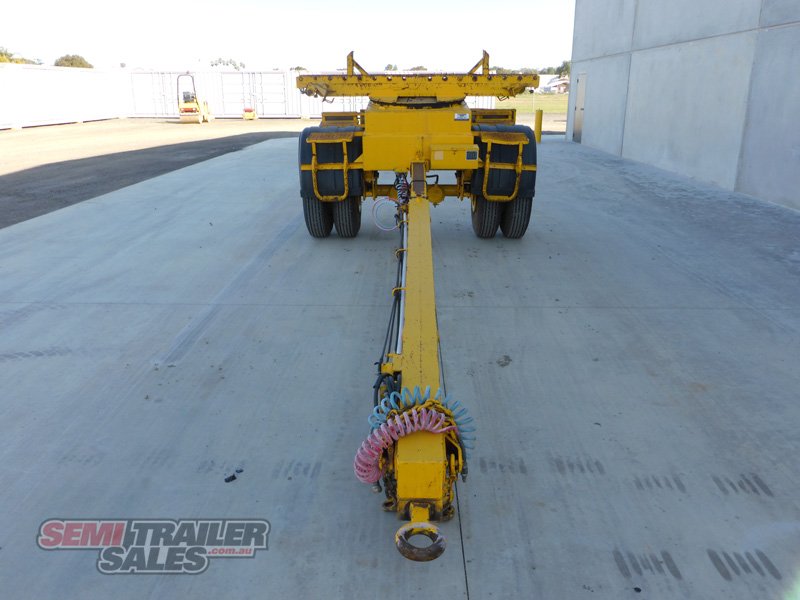 CUSTOM TRAILER