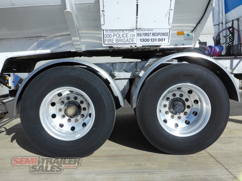 2001 HOLMWOOD HIGHGATE BOGIE TANKER B DOUBLE SET TRAILER