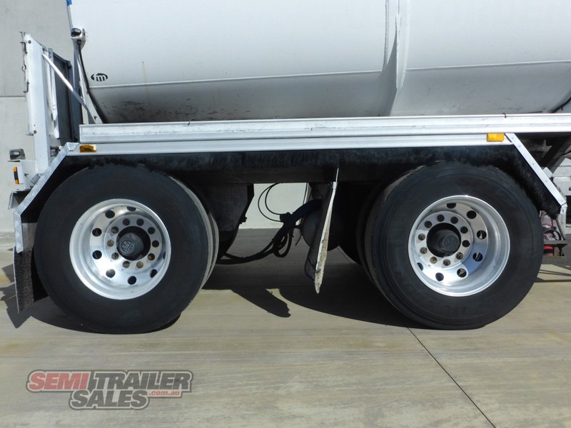 2001 HOLMWOOD HIGHGATE BOGIE TANKER B DOUBLE SET TRAILER