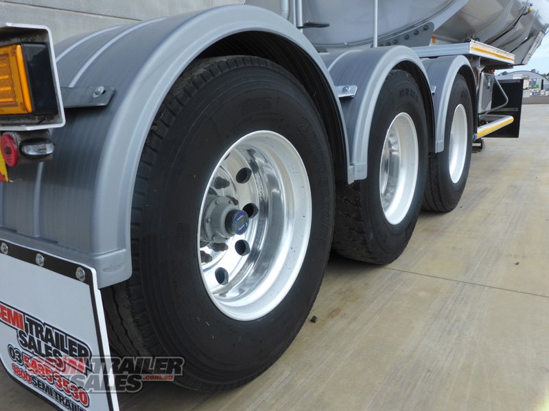 2005 HOLMWOOD HIGHGATE FUEL TANKER A TRAILER