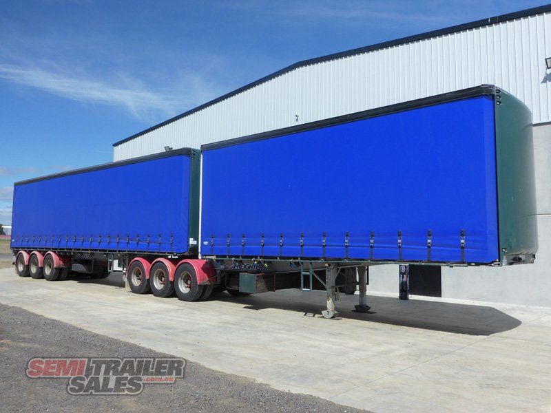 MAXITRANS CURTAINSIDER TRAILER
