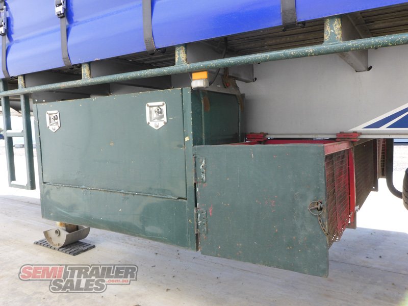 MAXITRANS CURTAINSIDER TRAILER