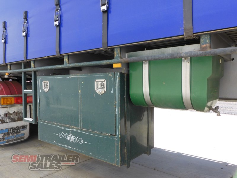 MAXITRANS CURTAINSIDER TRAILER