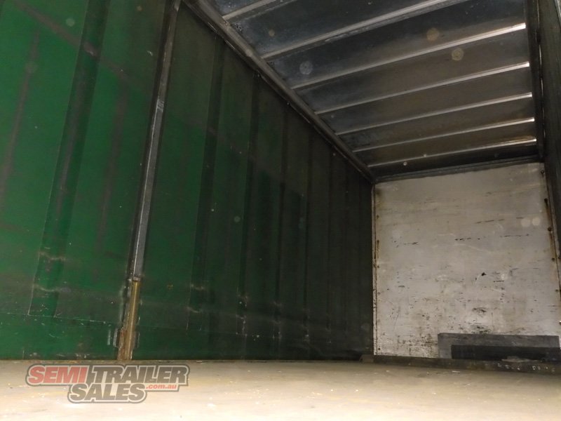 MAXITRANS CURTAINSIDER TRAILER