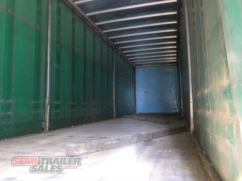 MAXITRANS CURTAINSIDER TRAILER