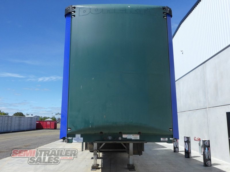 MAXITRANS CURTAINSIDER TRAILER