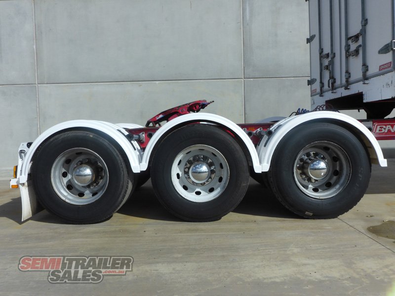 BARKER PANTECH TRAILER