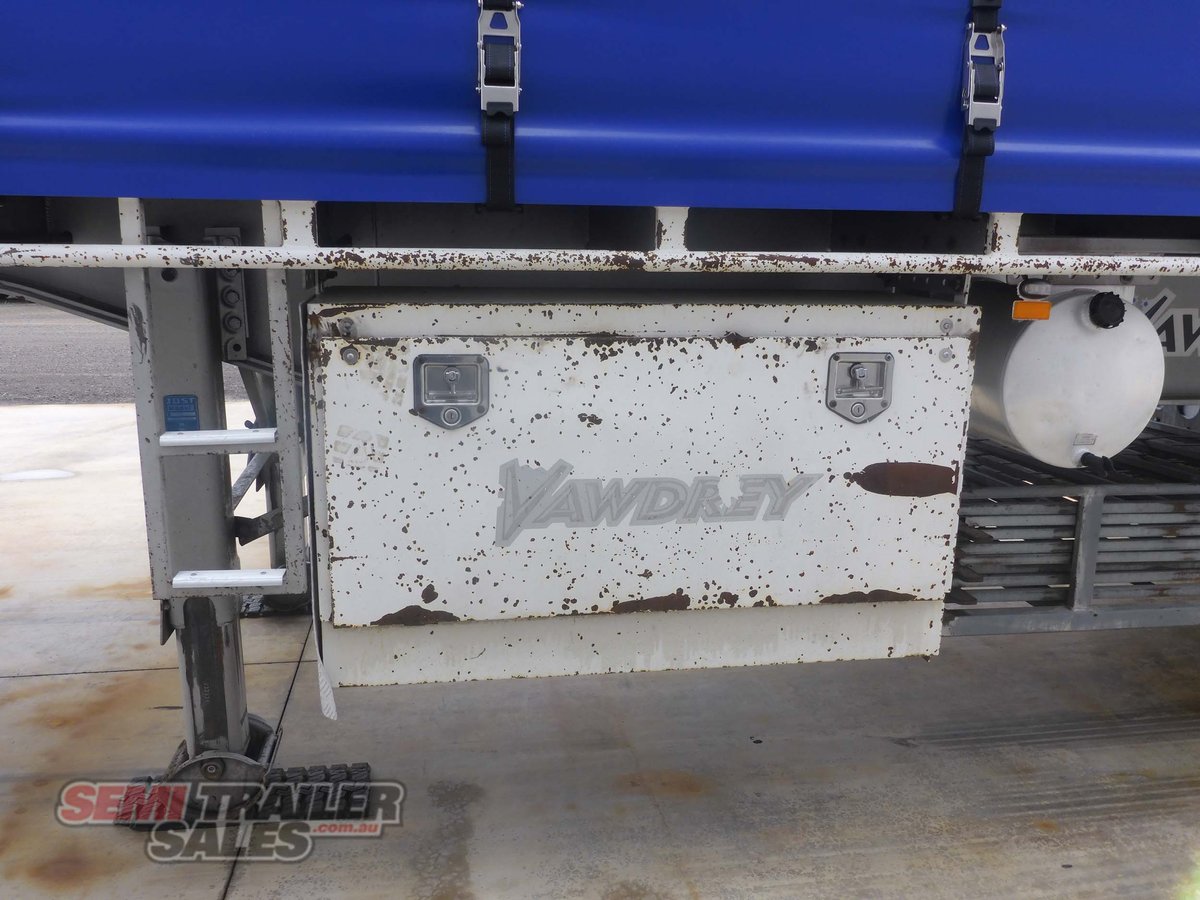 VAWDREY CURTAINSIDER TRAILER