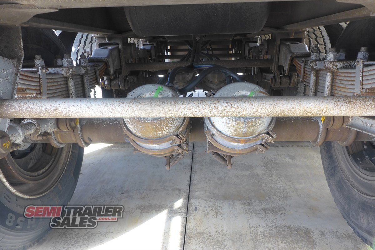 KRUEGER FLAT TOP TRAILER