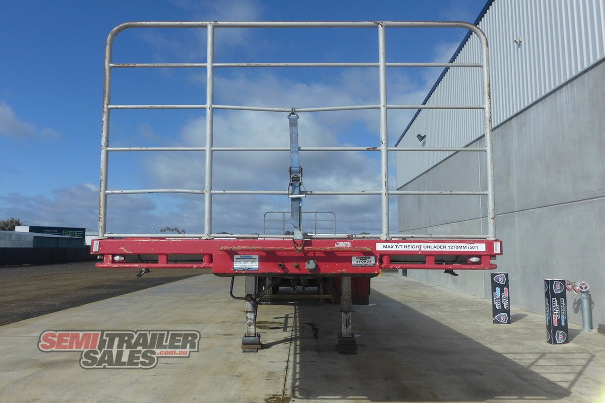 KRUEGER FLAT TOP TRAILER
