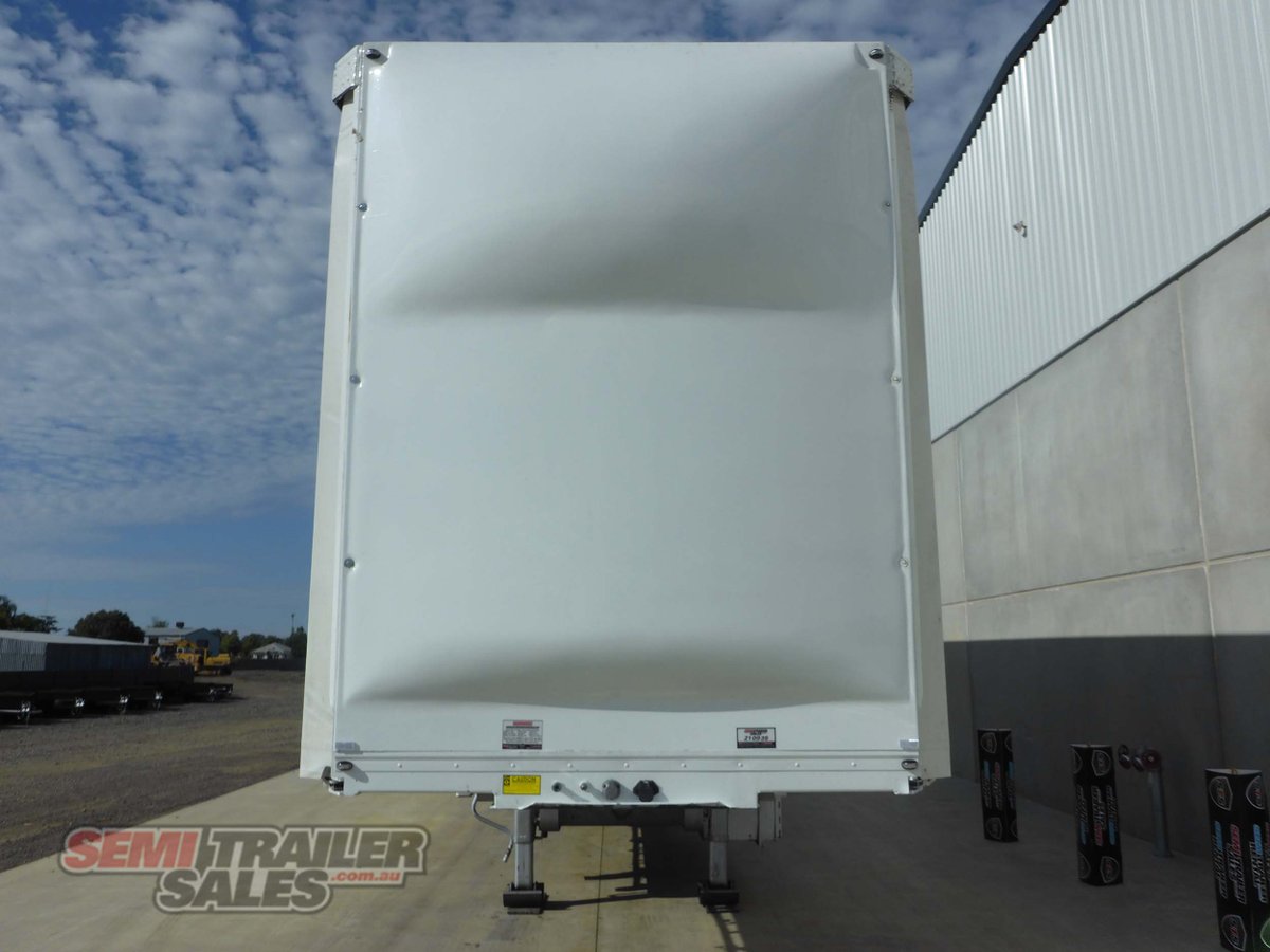 BARKER CURTAINSIDER TRAILER