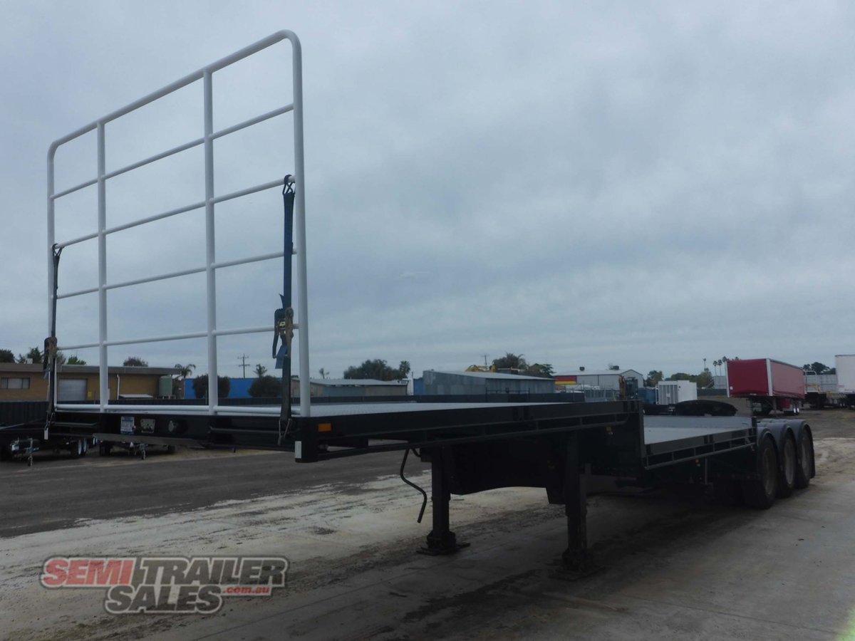MAXITRANS DROP DECK TRAILER