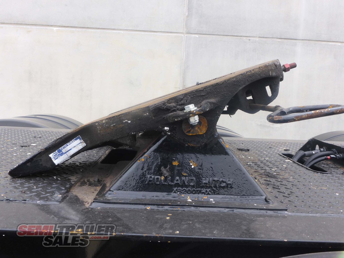 MAXITRANS DROP DECK TRAILER