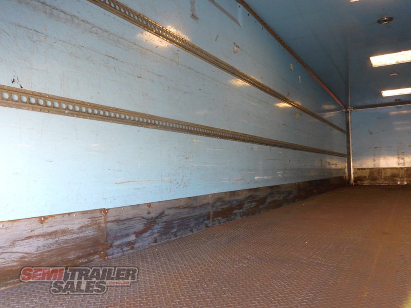MAXITRANS PANTECH TRAILER