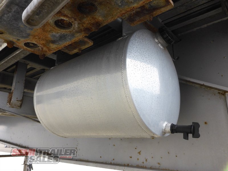 KRUEGER CURTAINSIDER TRAILER