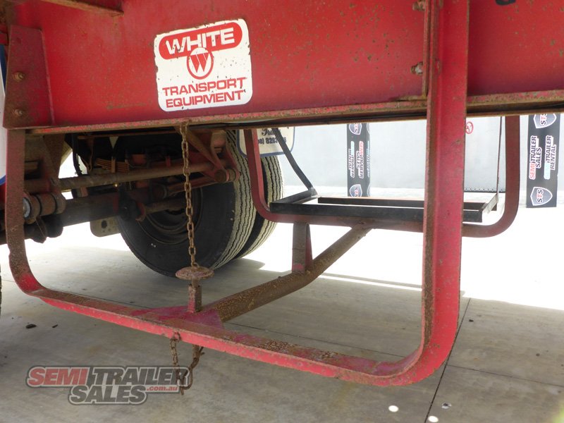 1992 WHITE TWO AXLE FLAT TOP DOG TRAILER