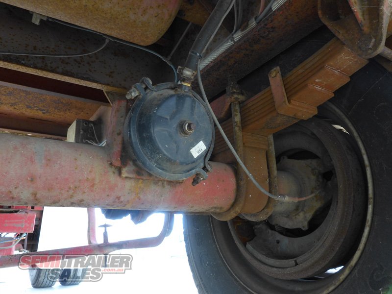 1992 WHITE TWO AXLE FLAT TOP DOG TRAILER