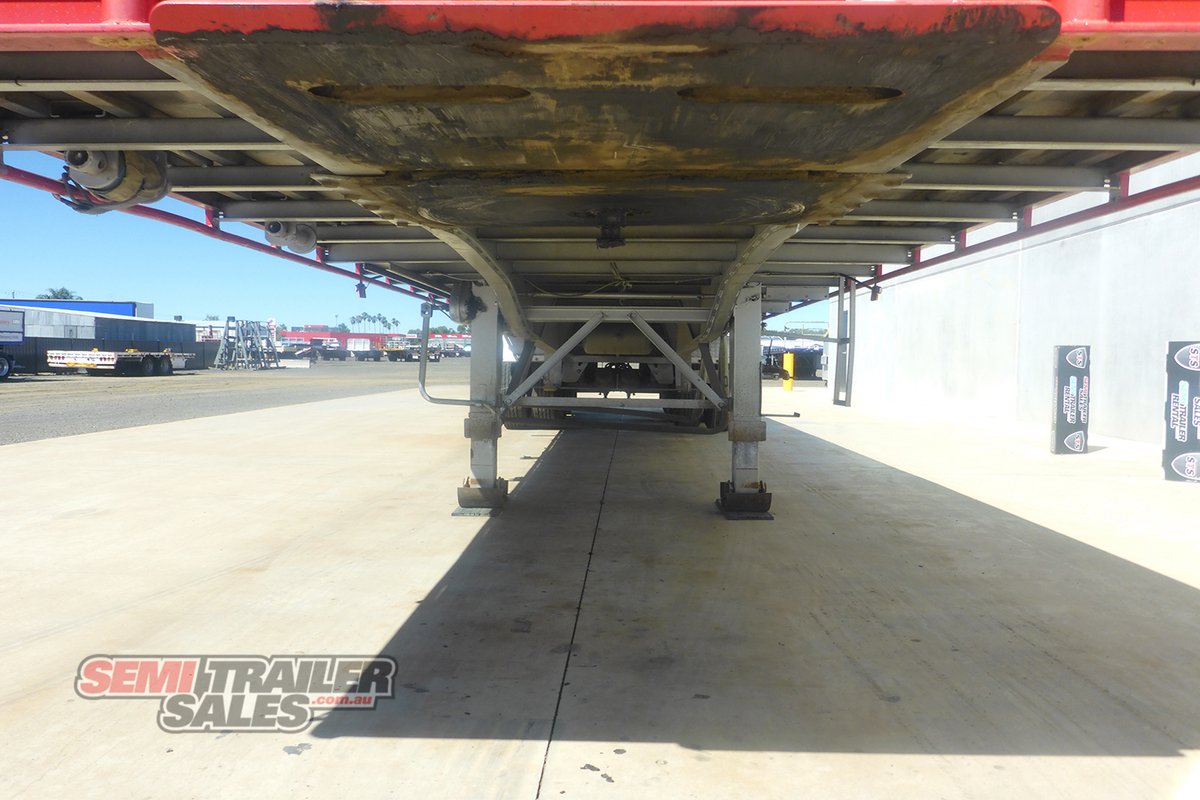 KRUEGER FLAT TOP TRAILER