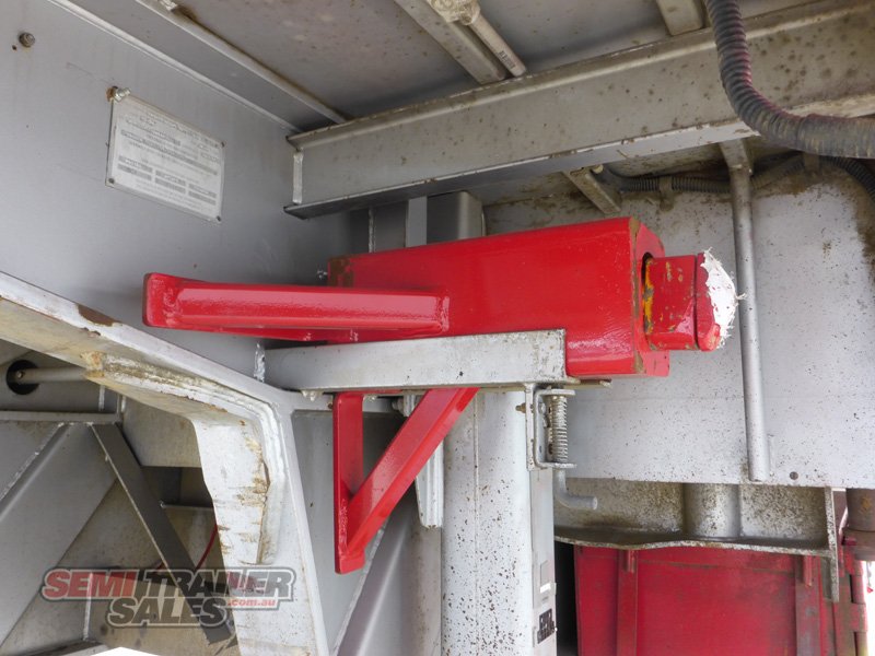 BARKER DROP DECK TRAILER