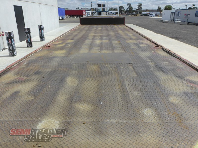 BARKER DROP DECK TRAILER