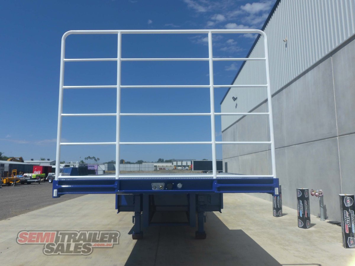 MAXITRANS DROP DECK TRAILER