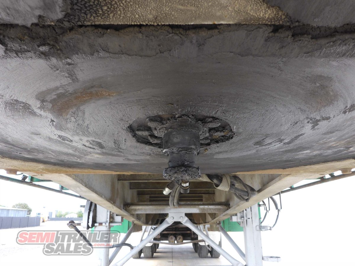 KRUEGER FLAT TOP TRAILER