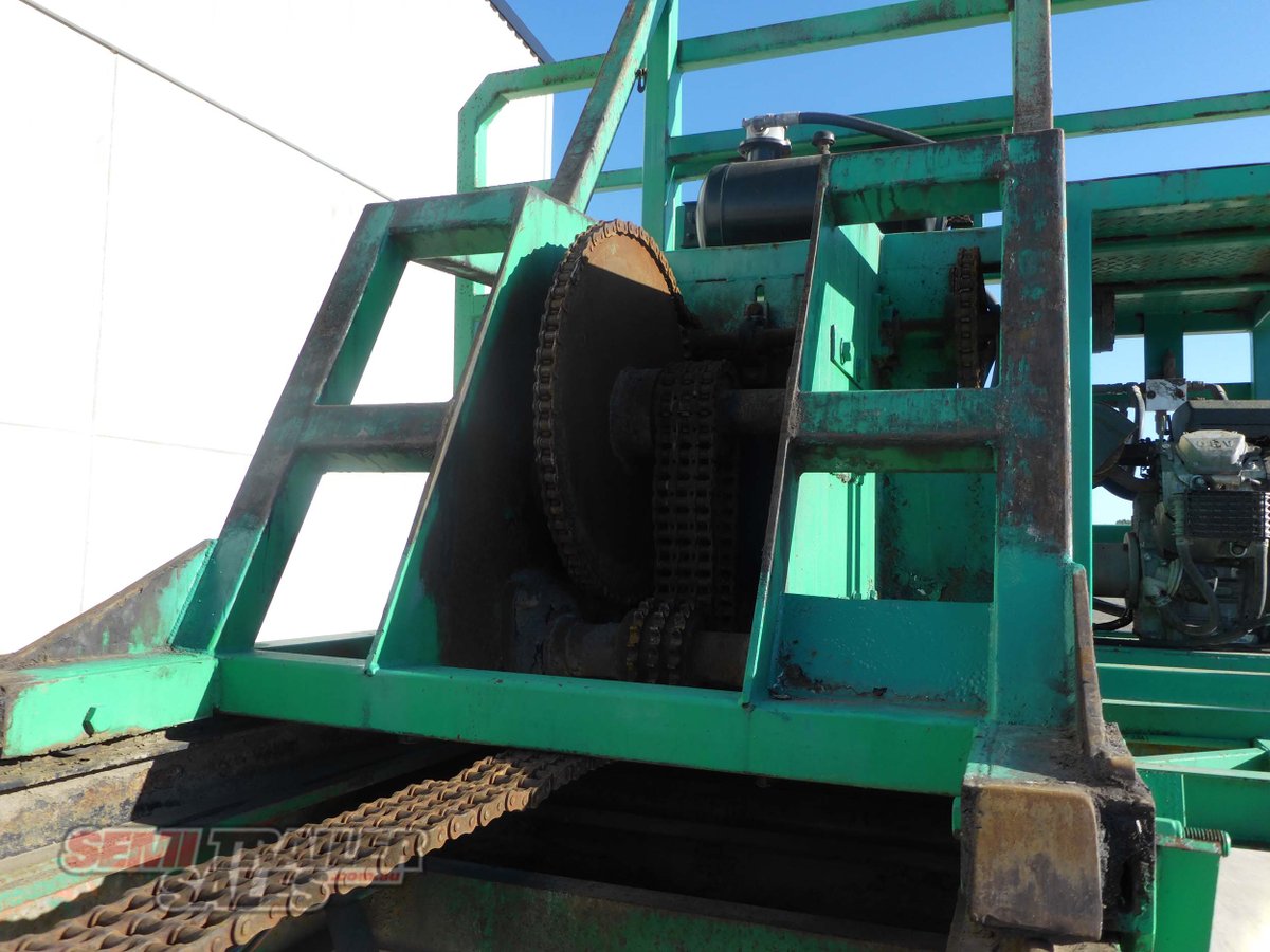 KRUEGER FLAT TOP TRAILER