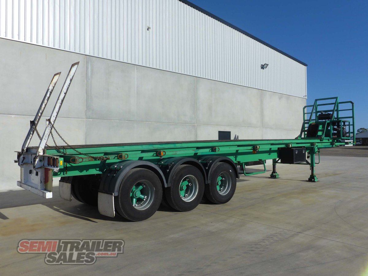 KRUEGER FLAT TOP TRAILER